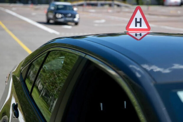 У Києві запрацювала безплатна автошкола для ветеранів з ампутаціями