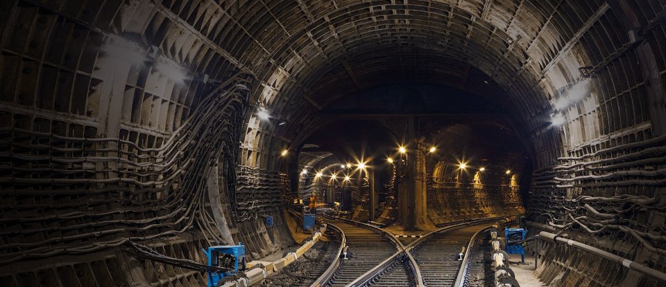 Закинуті станції метро Київ: привиди підземелля