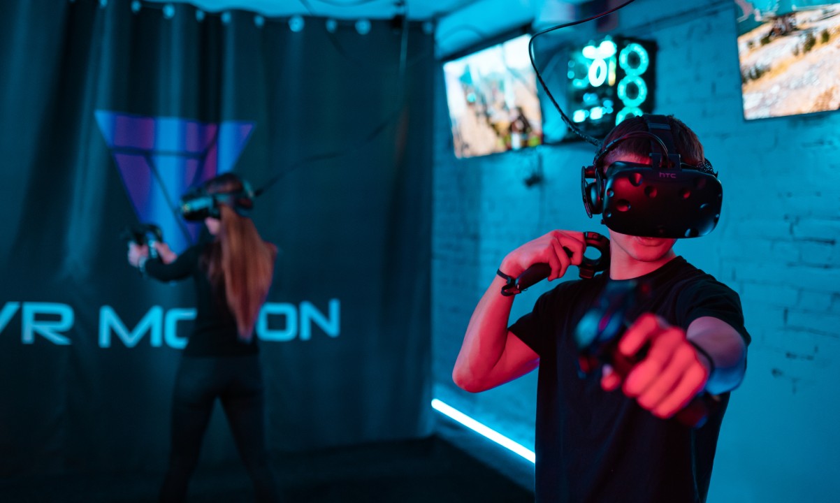 VR ігри Київ: клуби, арени та живі емоції